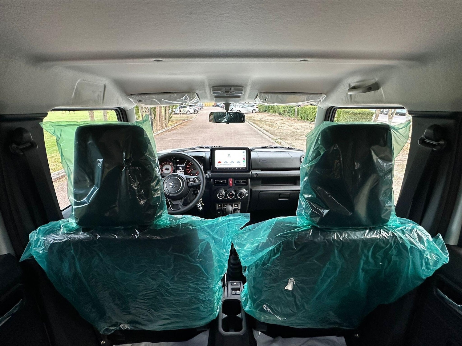 Used Suzuki Jimny for sale - 76476444: Photo 9