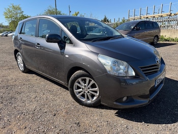 Used Toyota Verso 2011 for sale - 78375556: Photo