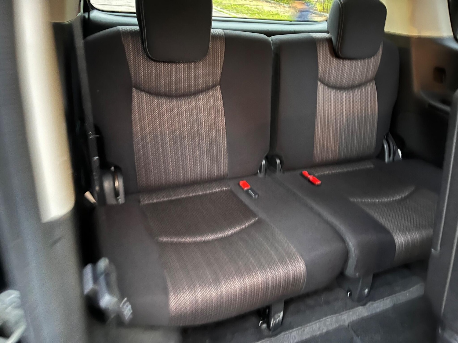 Used Nissan Serena for sale - 76432248: Photo 29
