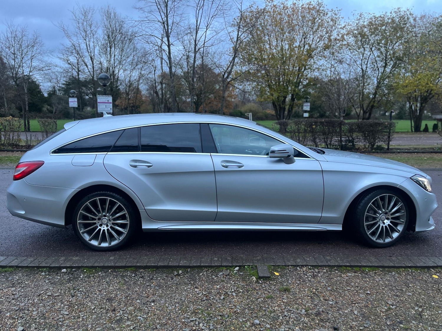 Used Mercedes-Benz CLS 2015 for sale - 76855751: Photo 2