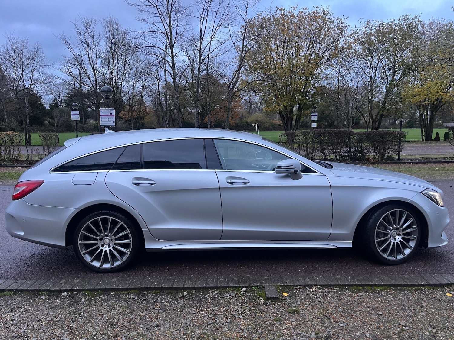 Used Mercedes-Benz CLS 2015 for sale - 76855751: Photo 3