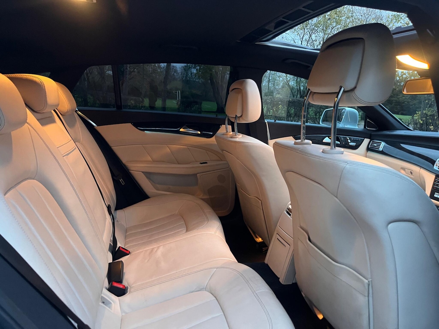 Used Mercedes-Benz CLS 2015 for sale - 76855751: Photo 37