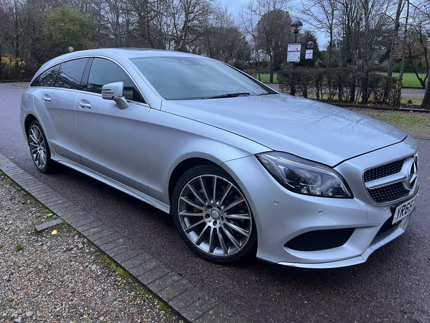 Used Mercedes-Benz CLS 2015 for sale - 76855751: Photo 4