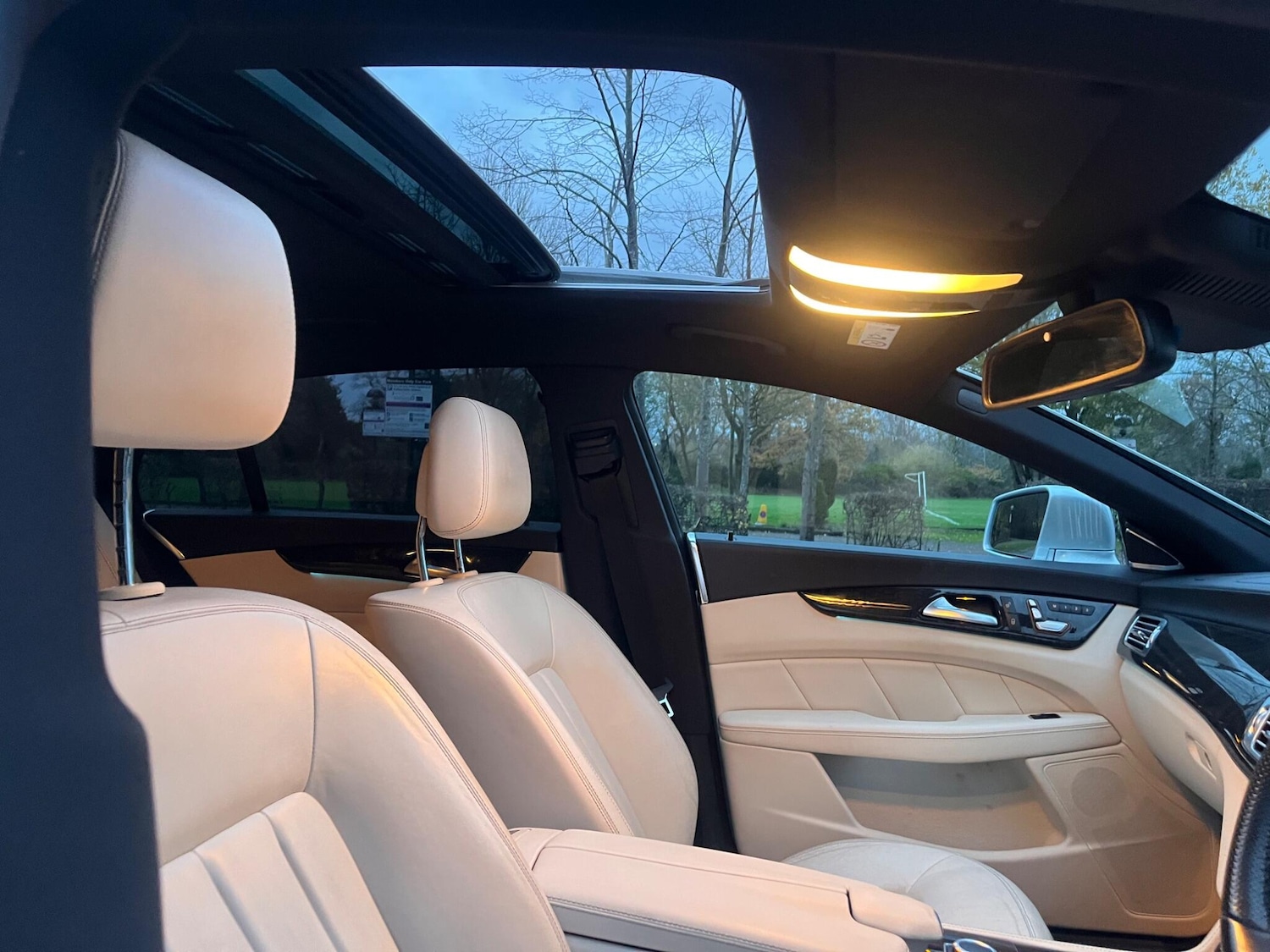 Used Mercedes-Benz CLS 2015 for sale - 76855751: Photo 7