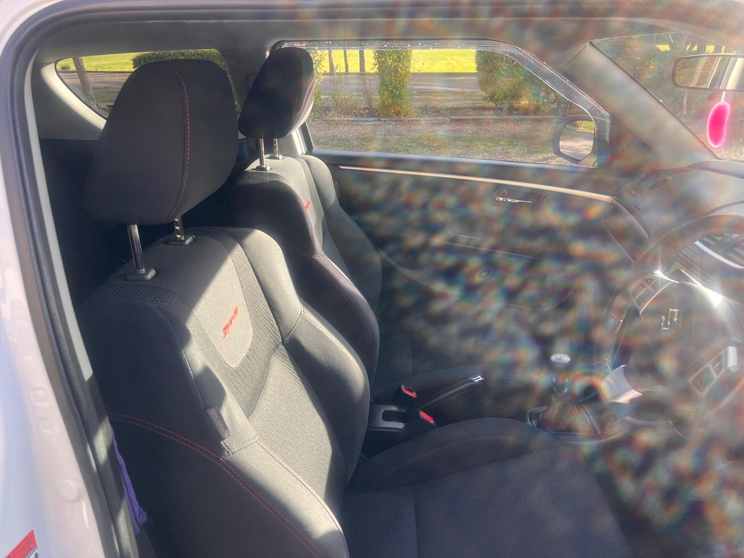 Used Suzuki Swift 2015 for sale - 76620096: Photo 10