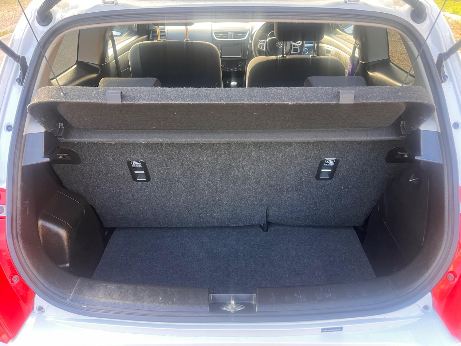 Used Suzuki Swift 2015 for sale - 76620096: Photo 23