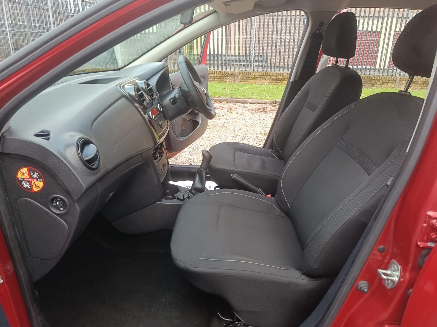 Used Dacia Sandero 2017 for sale - 77163336: Photo 4