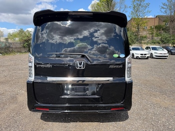Used Honda Stepwagon 2013 for sale - 78429606: Photo