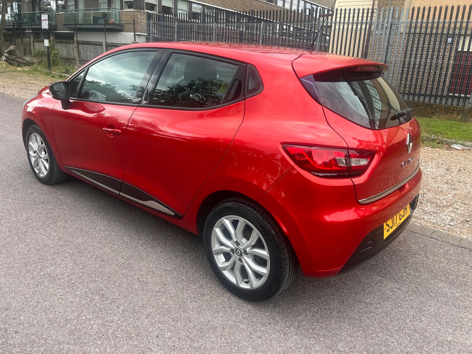 Used Renault Clio 2017 for sale - 75377054: Photo 18