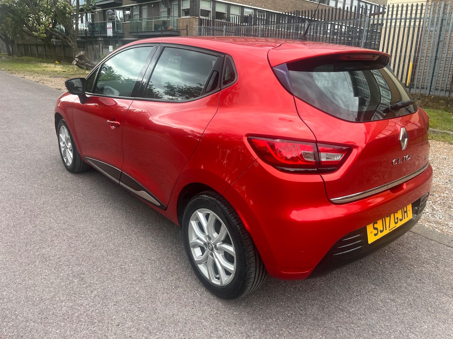 Used Renault Clio 2017 for sale - 75377054: Photo 20