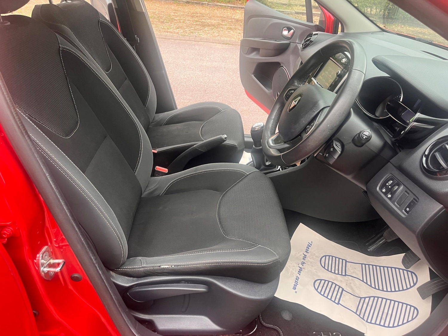 Used Renault Clio 2017 for sale - 75377054: Photo 5