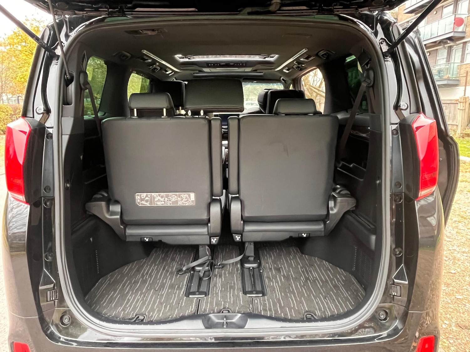 Used Toyota Alphard for sale - 76512259: Photo 43