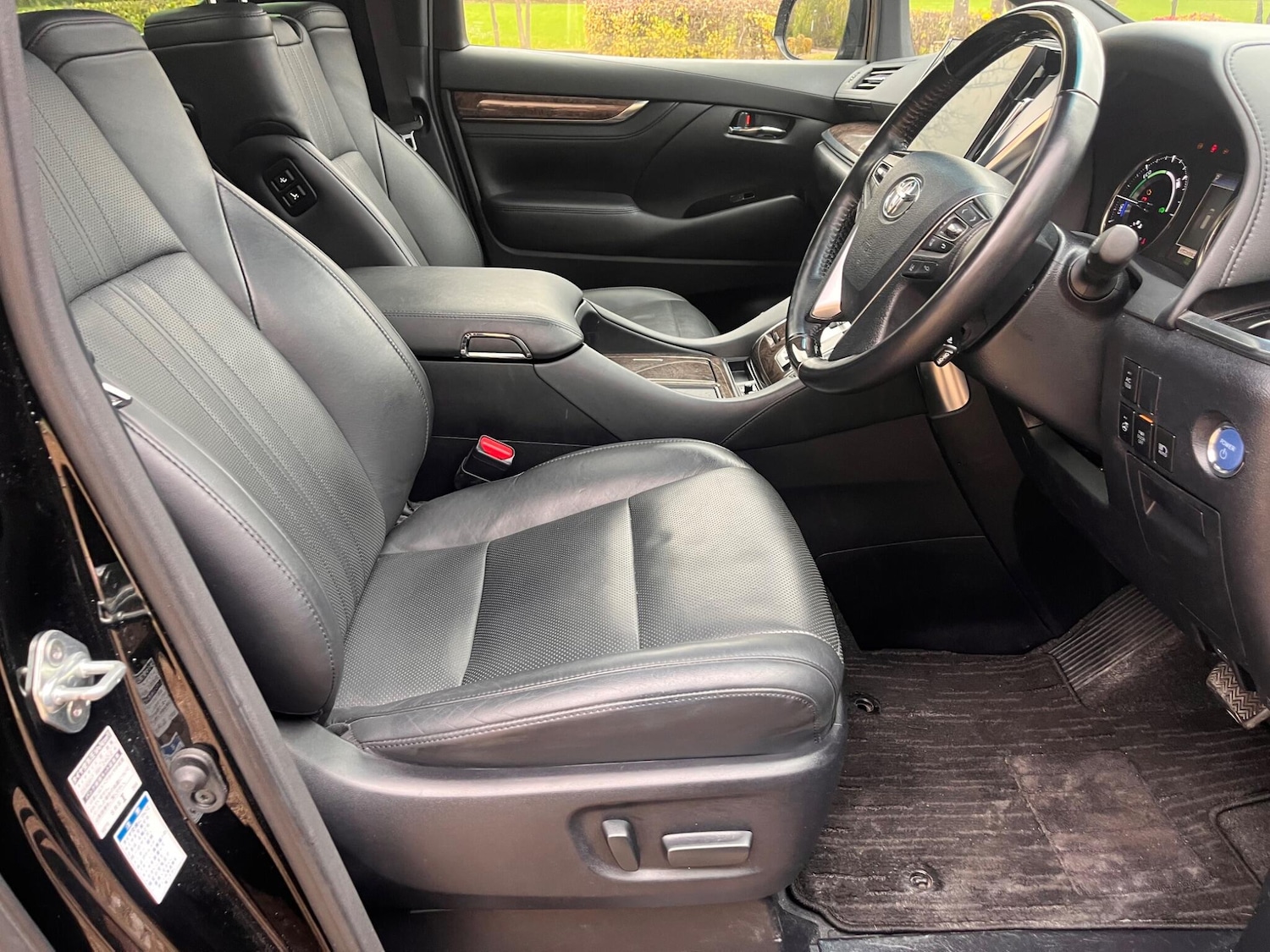 Used Toyota Alphard for sale - 76512259: Photo 50