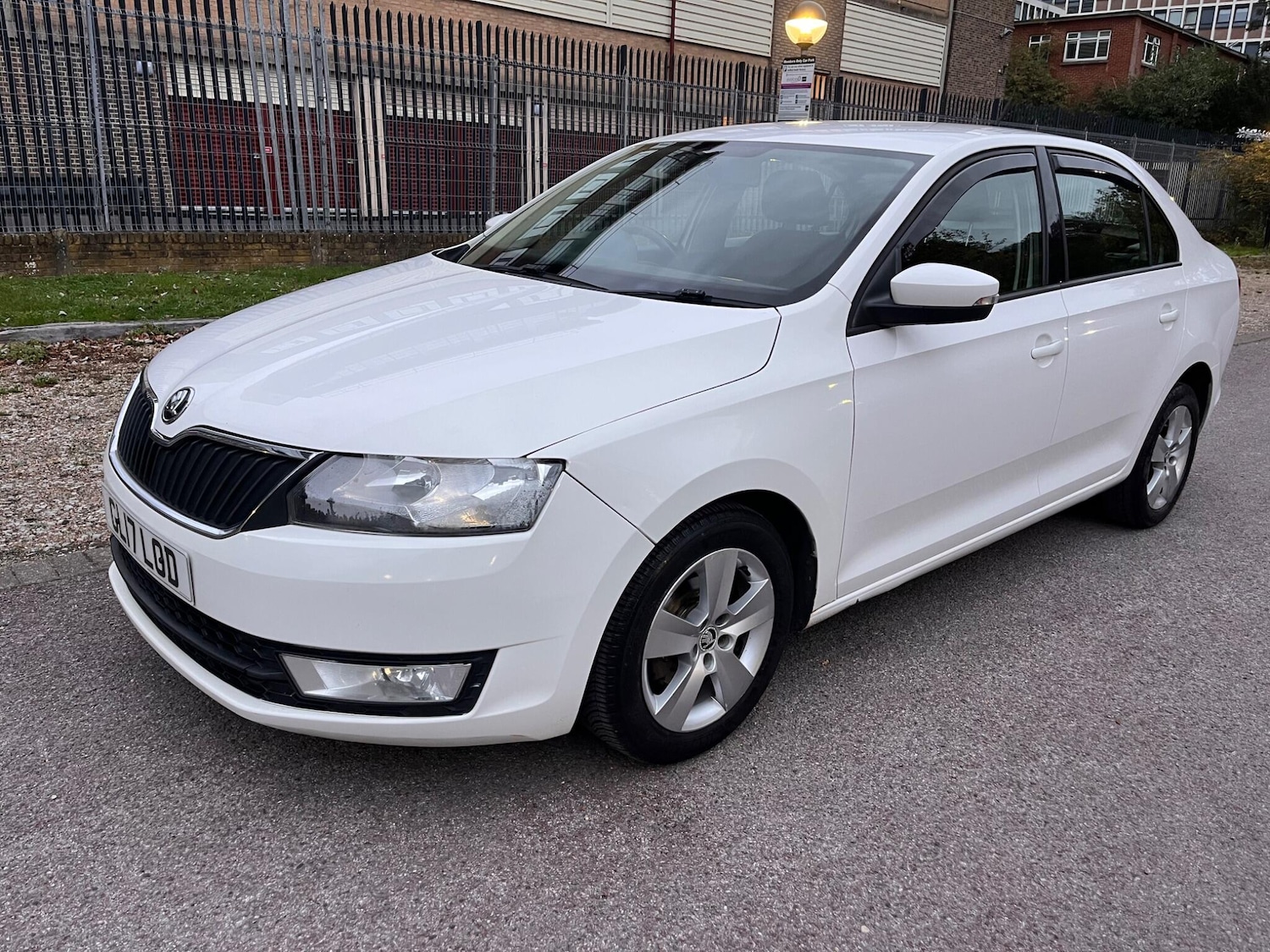 Used Skoda Rapid 2017 for sale - 76993893: Photo 23
