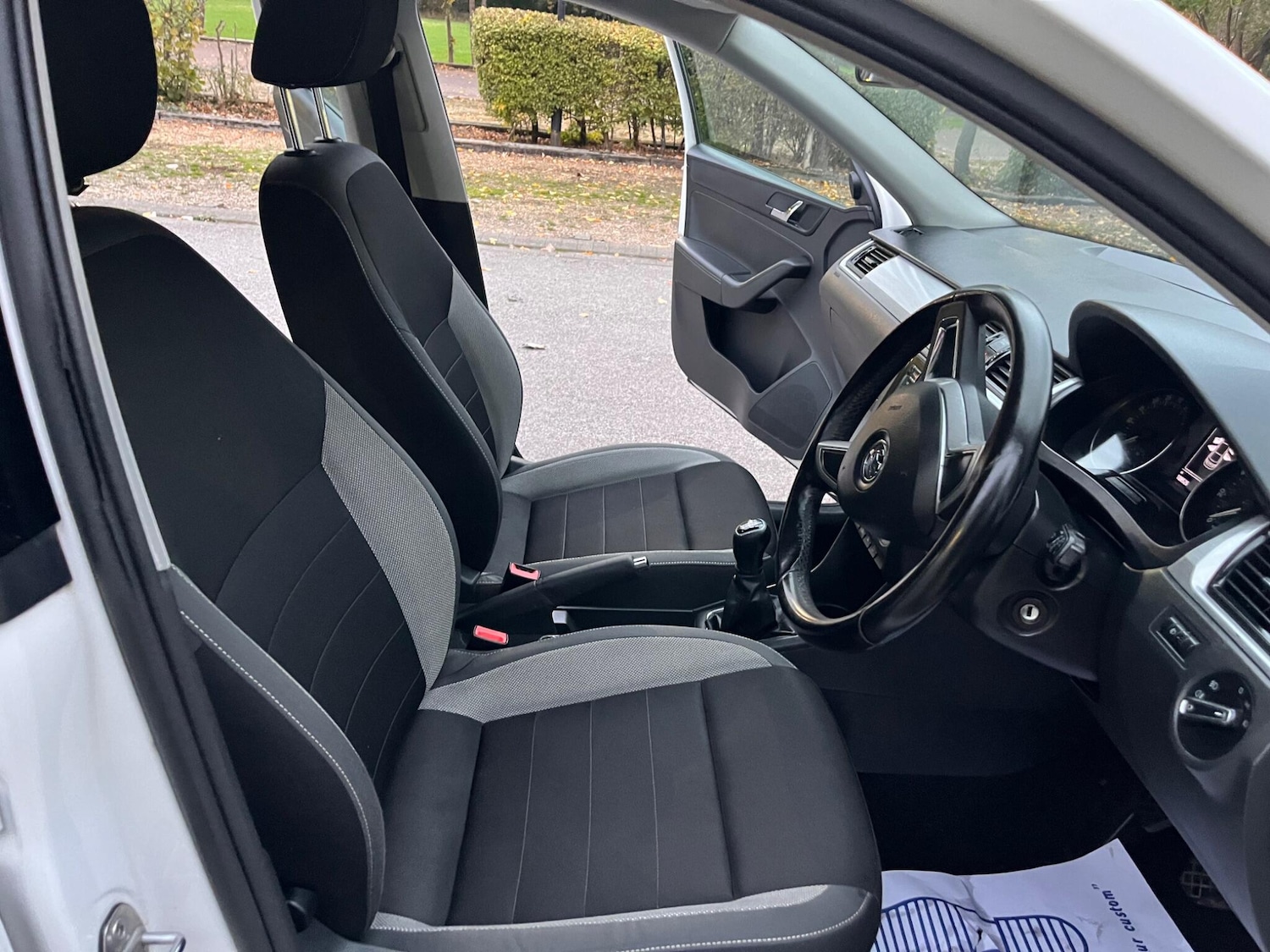 Used Skoda Rapid 2017 for sale - 76993893: Photo 5