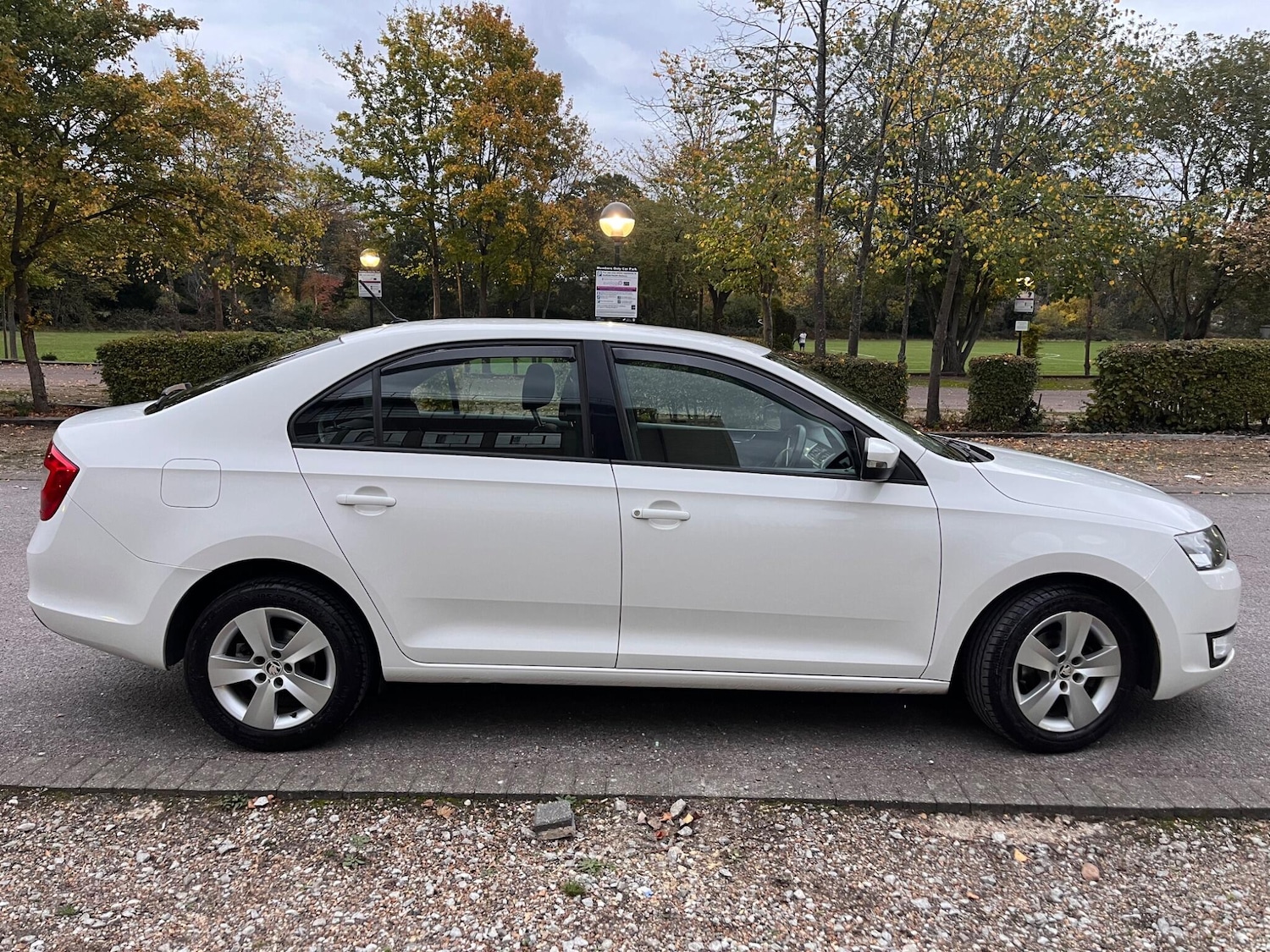 Used Skoda Rapid 2017 for sale - 76993893: Photo 7