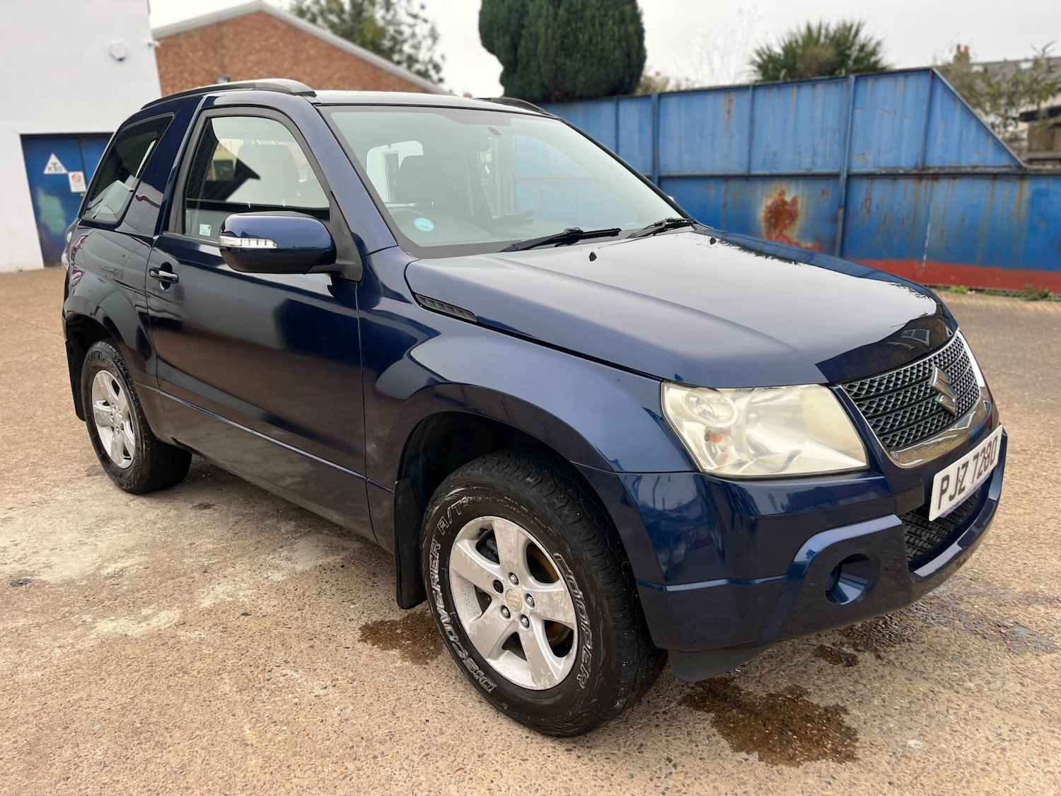 Used Suzuki Grand Vitara 2013 for sale - 76381089: Photo 2