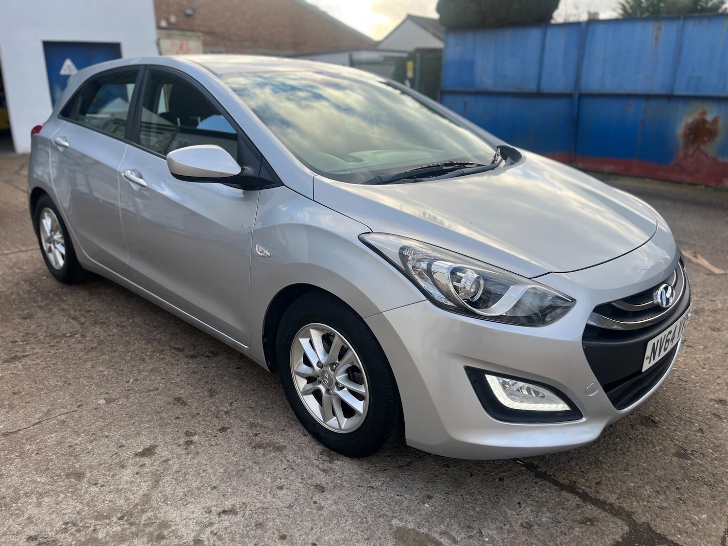 Used Hyundai i30 2015 for sale - 76742833: Photo 9