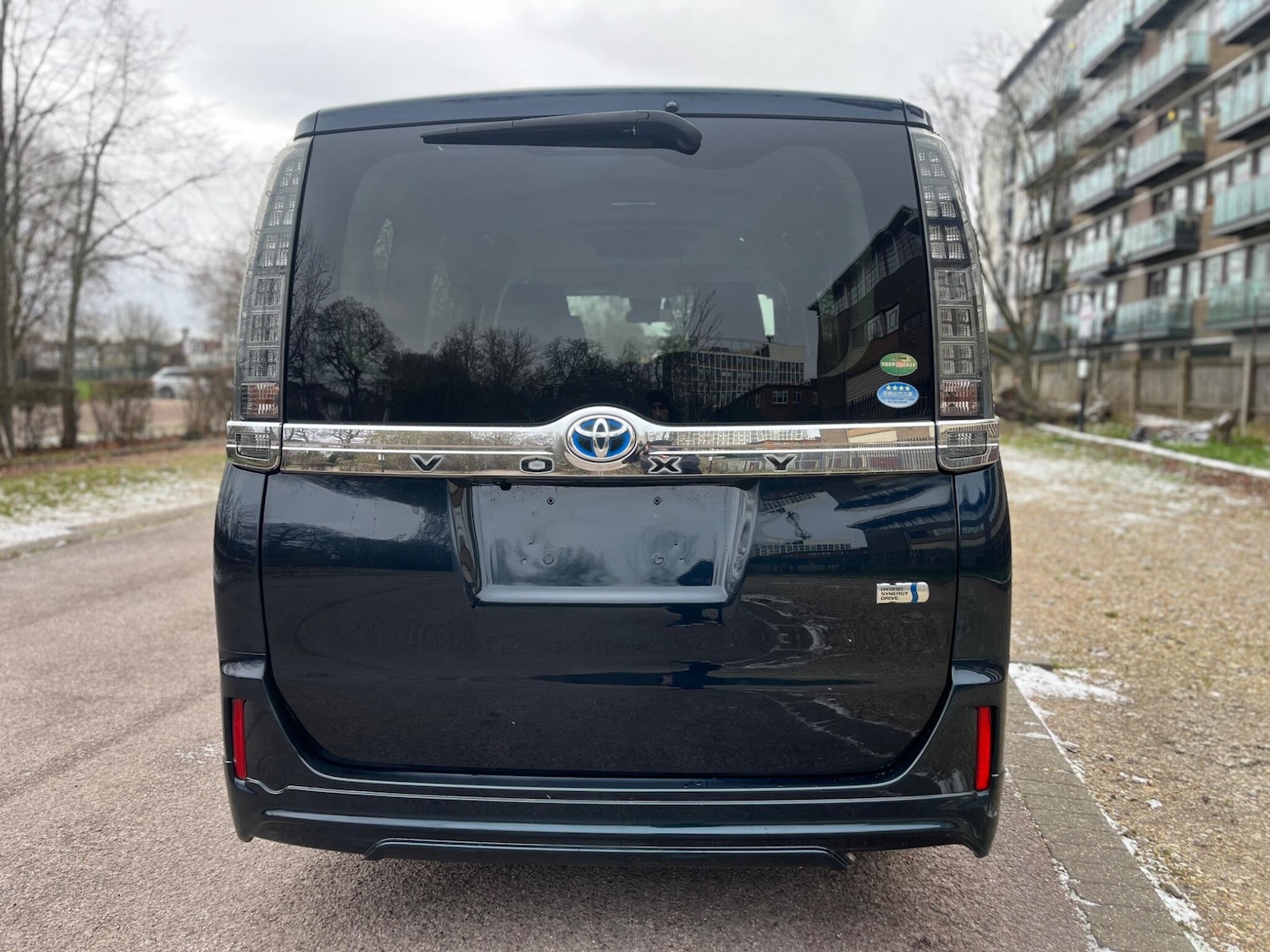 Used Toyota Voxy for sale - 77120465: Photo 16