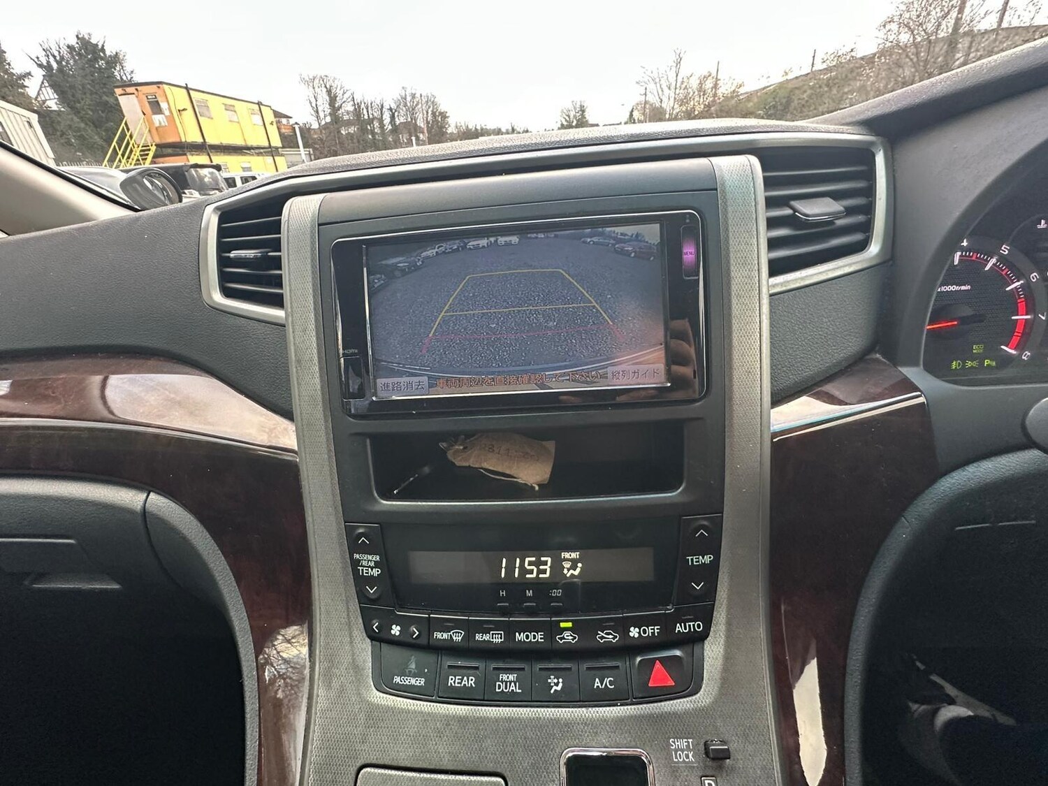 Used Toyota Alphard 2025 for sale - 76953462: Photo 47