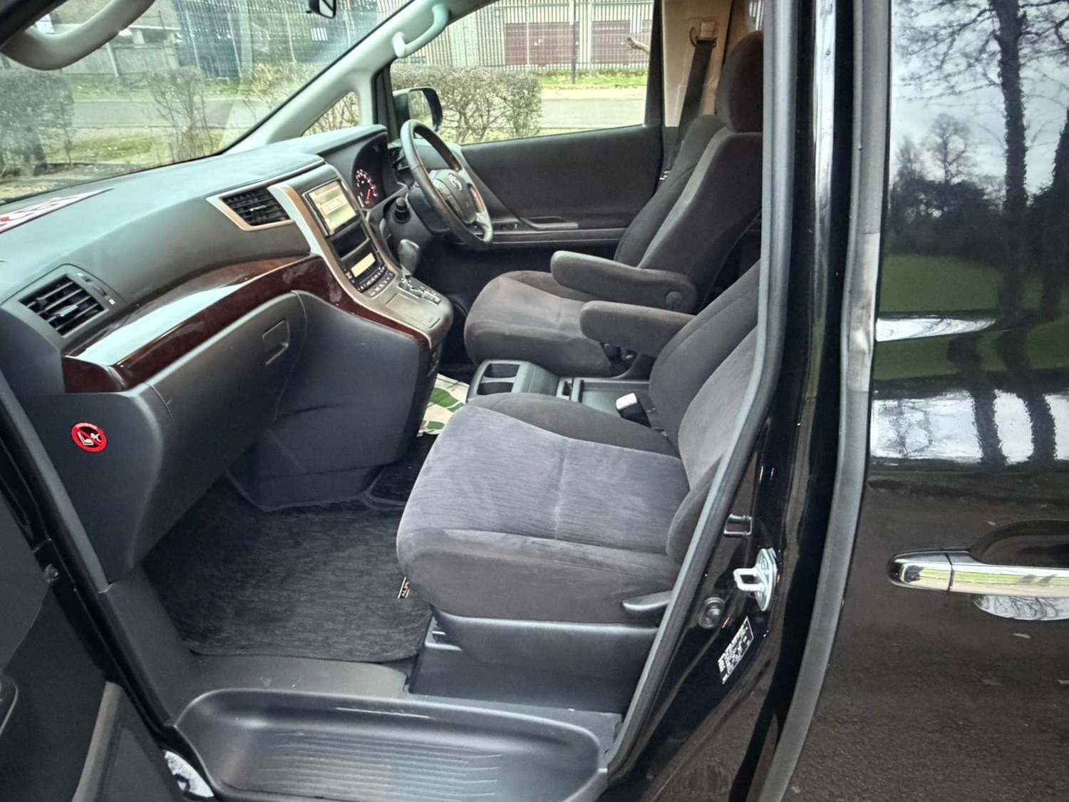 Used Toyota Alphard for sale - 76953462: Photo 8