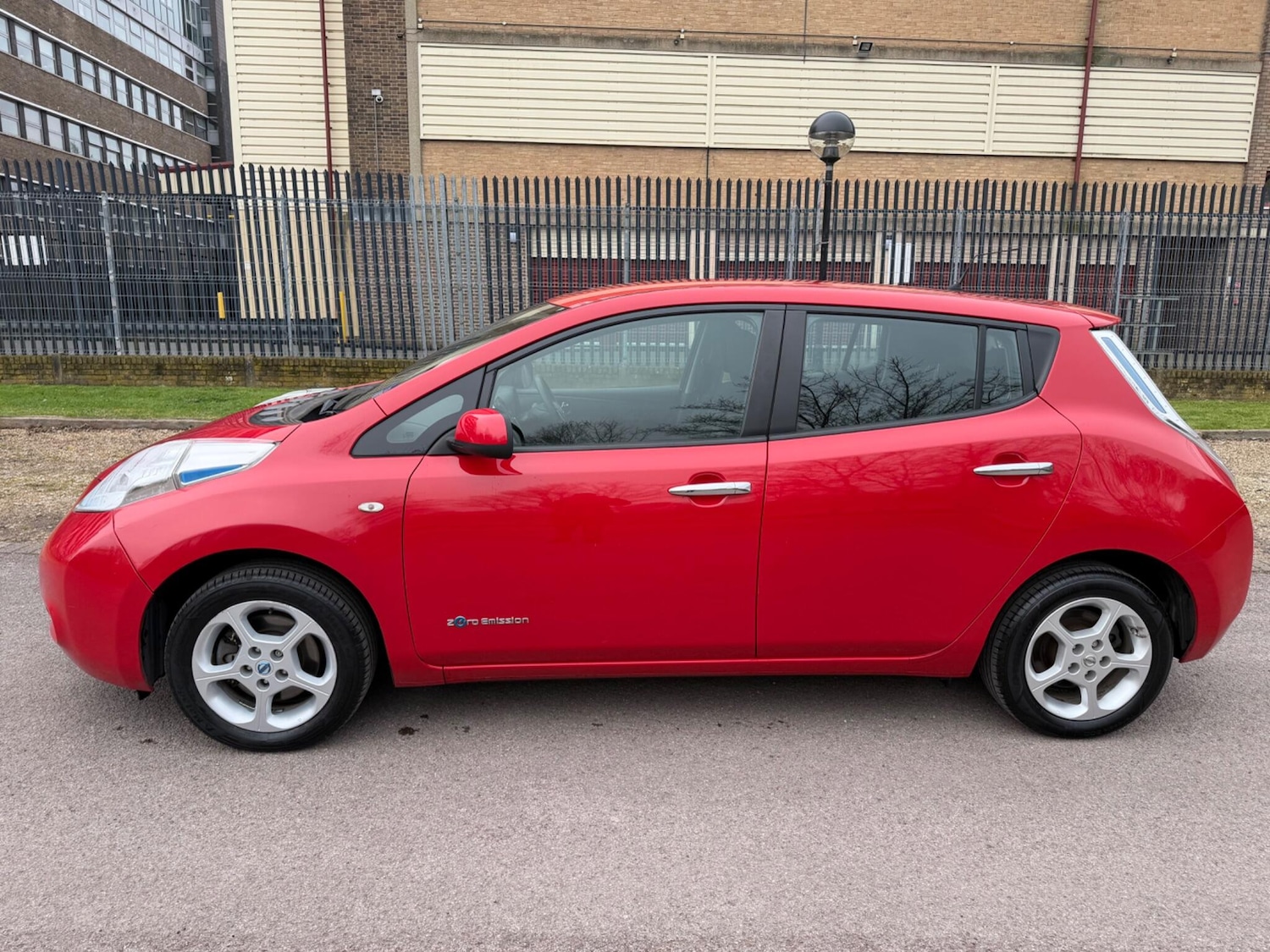 Used Nissan Leaf for sale - 77784697: Photo 23