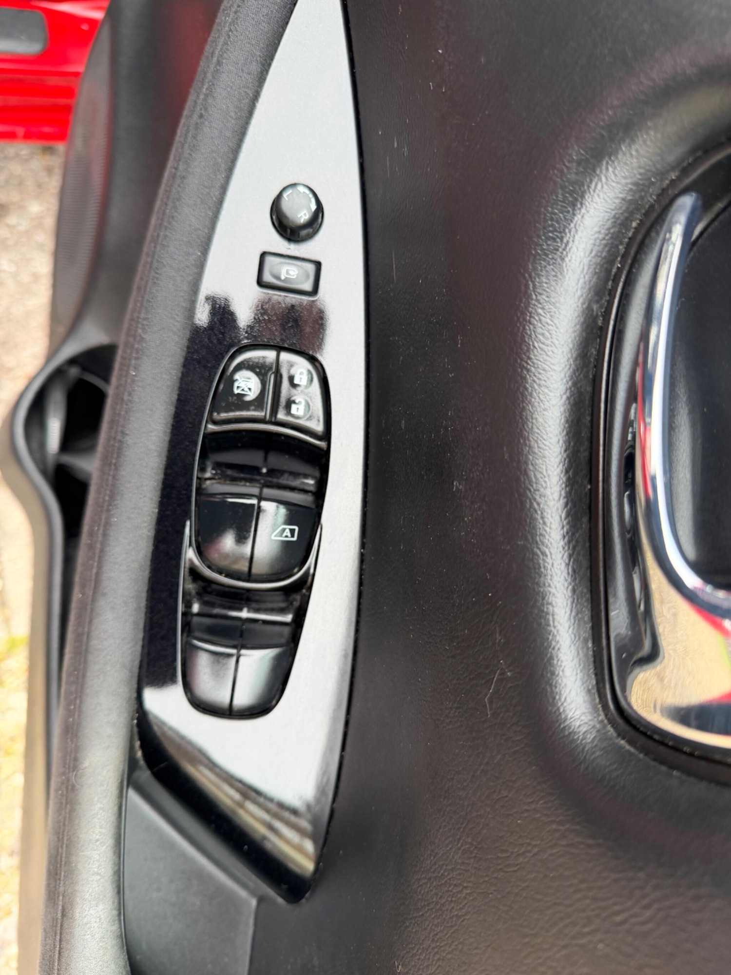 Used Nissan Leaf for sale - 77784697: Photo 34