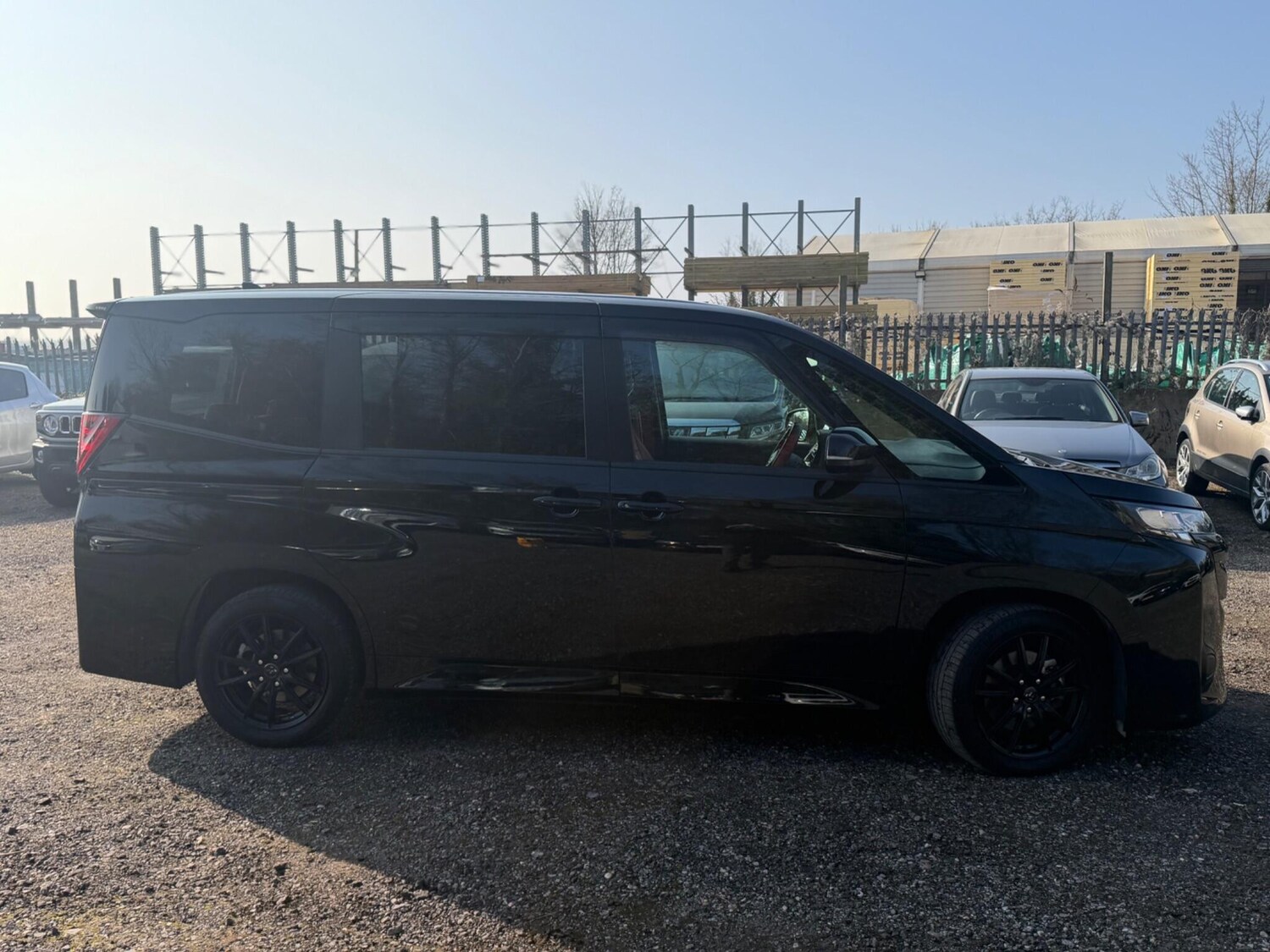 Used Toyota Noah for sale - 77754147: Photo 21