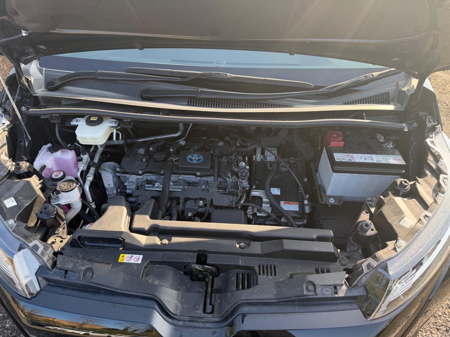 Used Toyota Noah for sale - 77754147: Photo 53