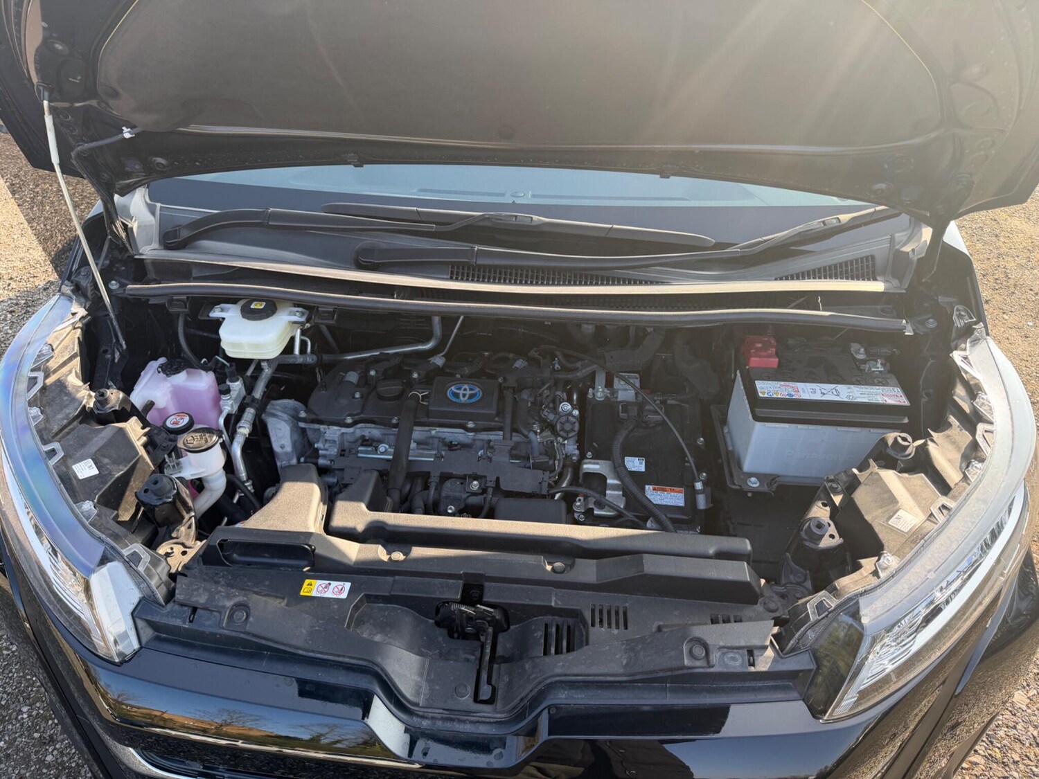 Used Toyota Noah for sale - 77754147: Photo 54