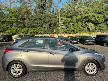 Used Hyundai i30 2014 for sale - 78448074: Photo