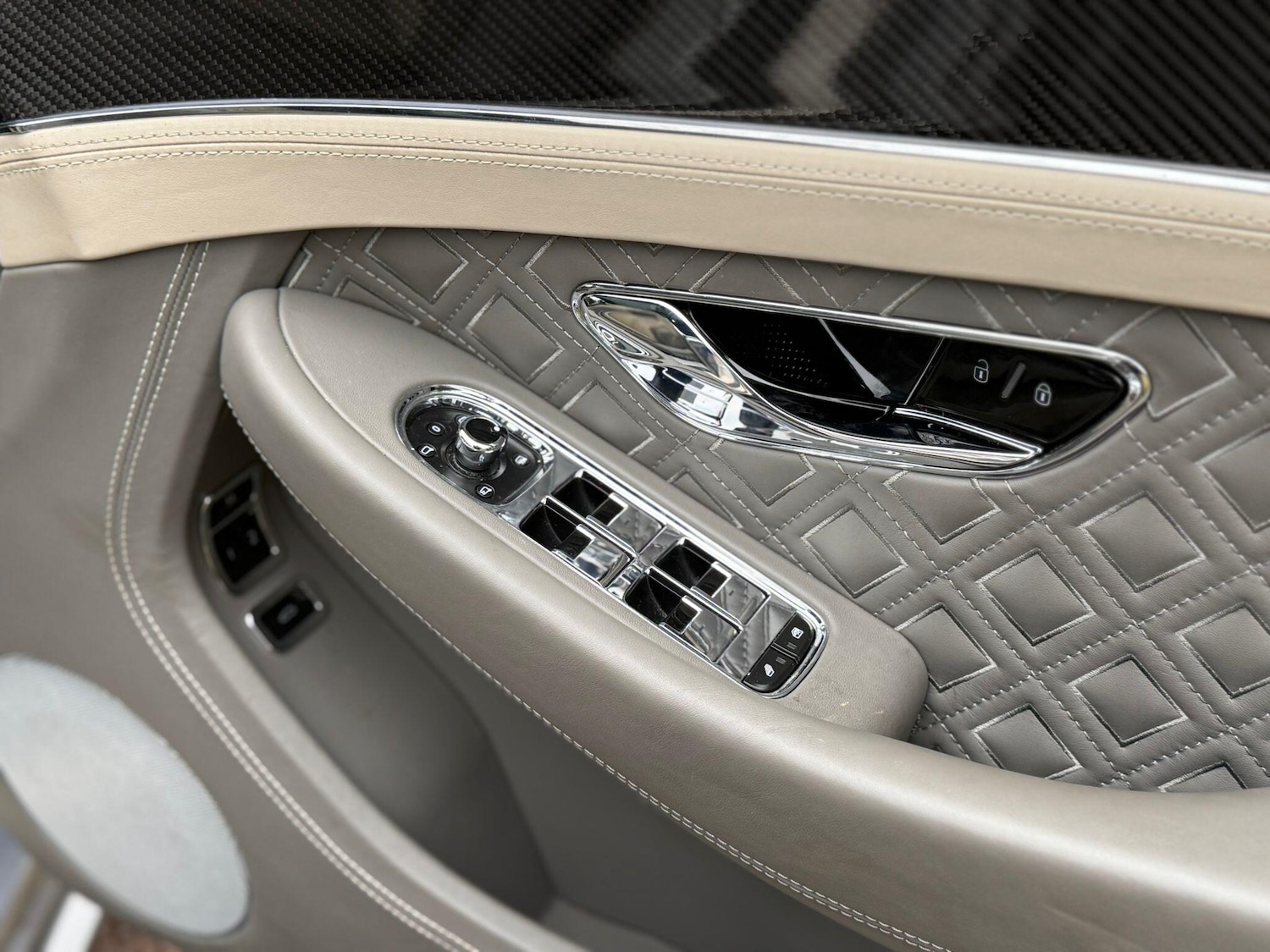 Used Bentley Continental 2022 for sale - 76913772: Photo 7