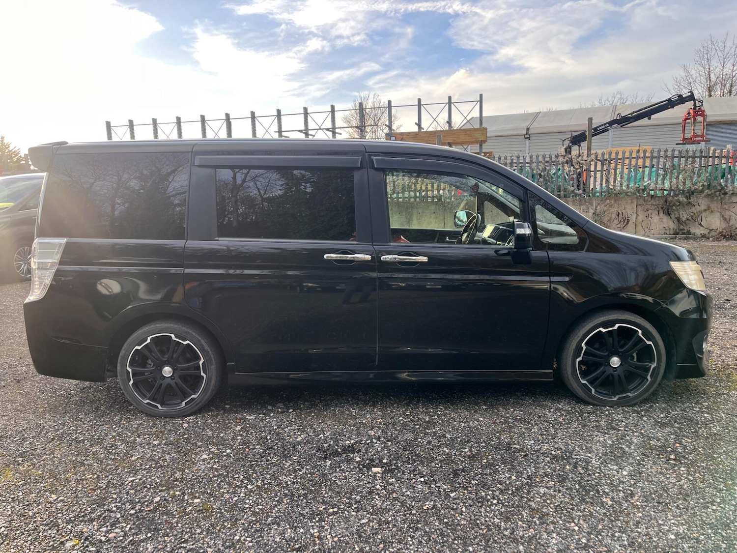 Used Honda Stepwagon for sale - 77291296: Photo 34