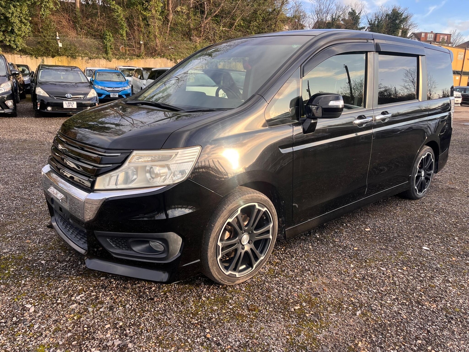 Used Honda Stepwagon for sale - 77291296: Photo 35