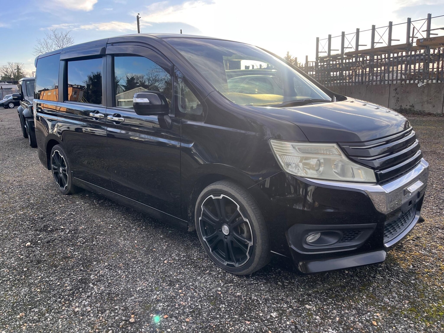 Used Honda Stepwagon for sale - 77291296: Photo 37