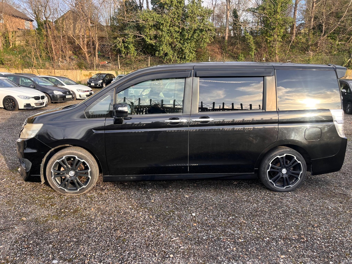 Used Honda Stepwagon for sale - 77291296: Photo 40