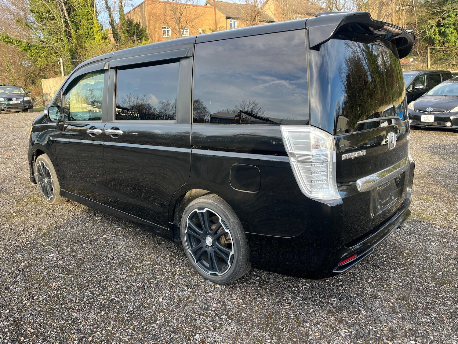 Used Honda Stepwagon for sale - 77291296: Photo 42