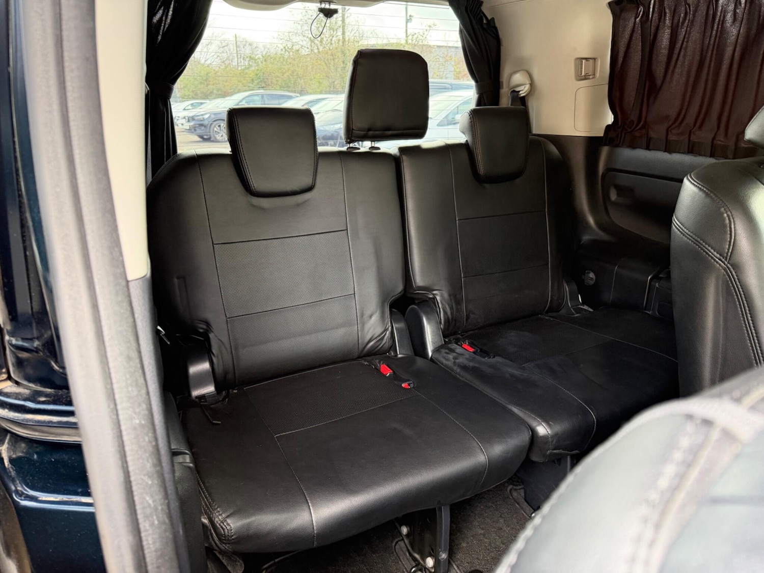 Used Toyota Voxy for sale - 78136162: Photo 11