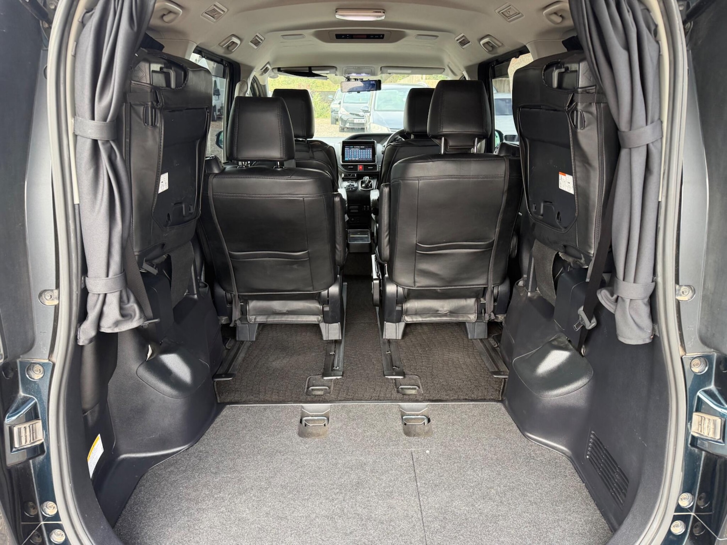 Used Toyota Voxy for sale - 78136162: Photo 19