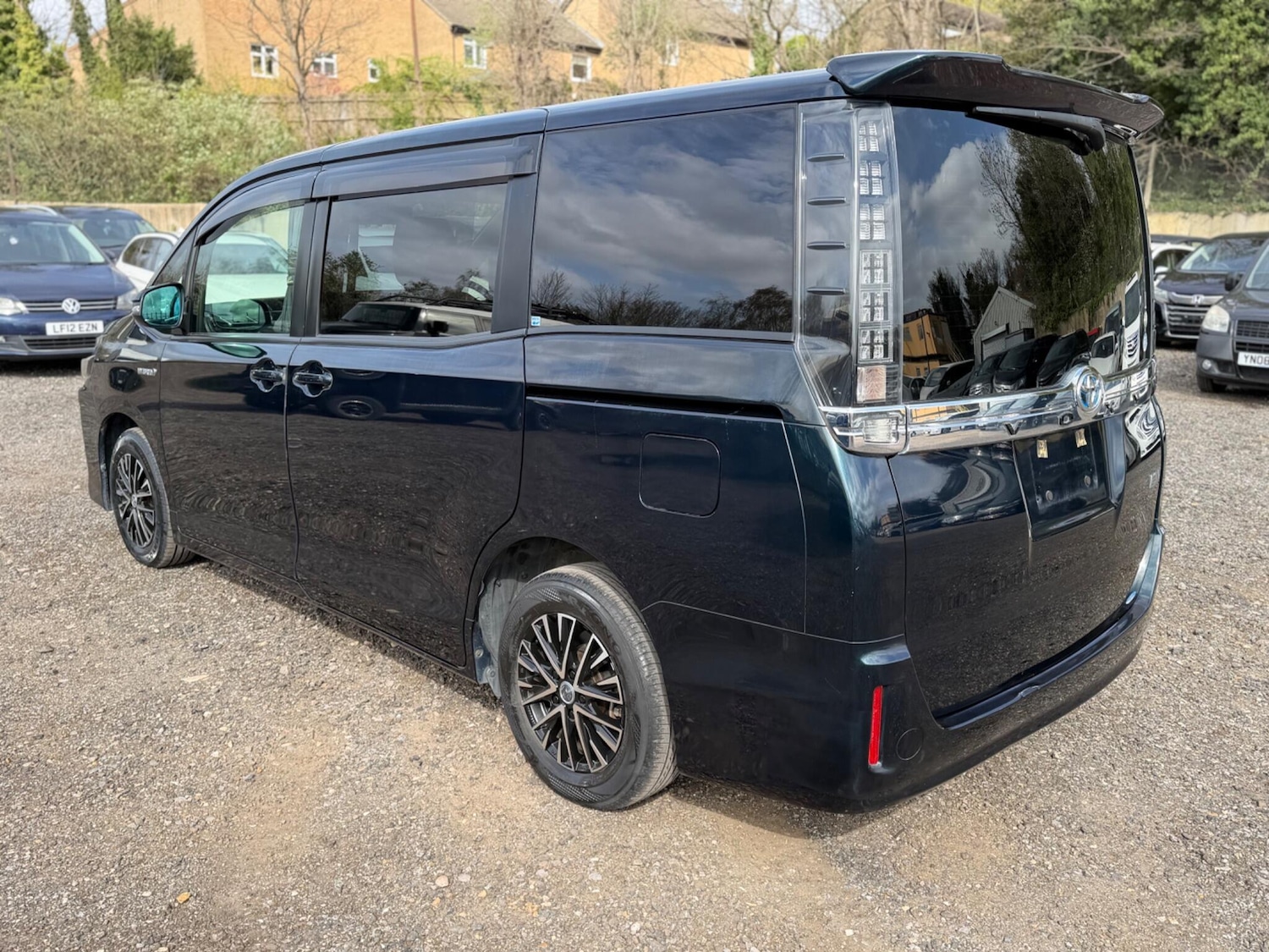 Used Toyota Voxy for sale - 78136162: Photo 38