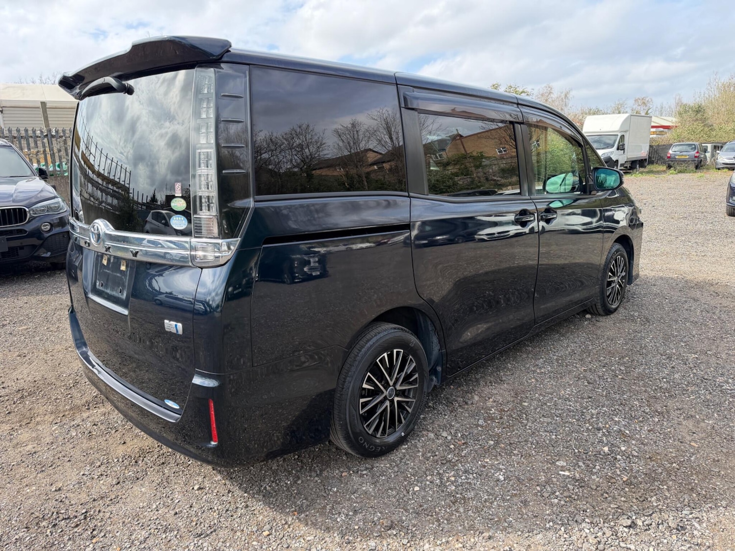 Used Toyota Voxy for sale - 78136162: Photo 41