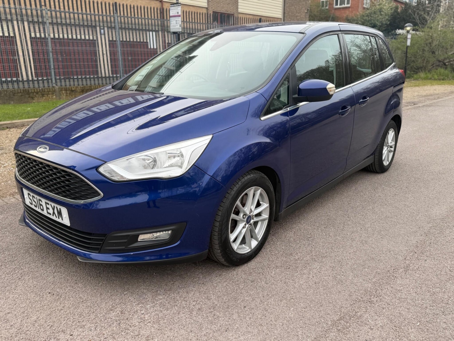 Used Ford Grand C-Max 2016 for sale - 77982243: Photo 22