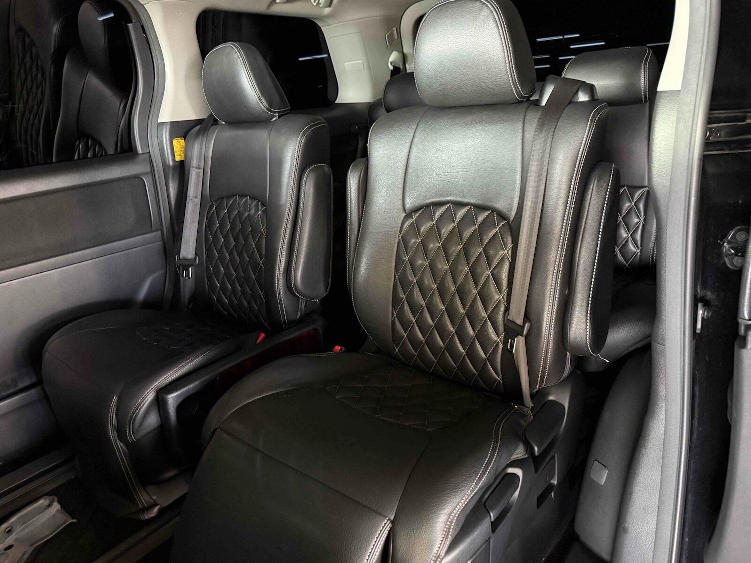 Used Toyota Vellfire for sale - 77645926: Photo 5