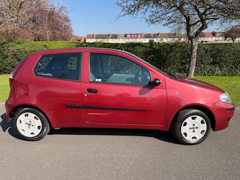 Used Fiat Punto 2004 for sale - 78136084: Photo