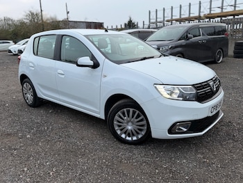 Used Dacia Sandero 2018 for sale - 77994335: Photo