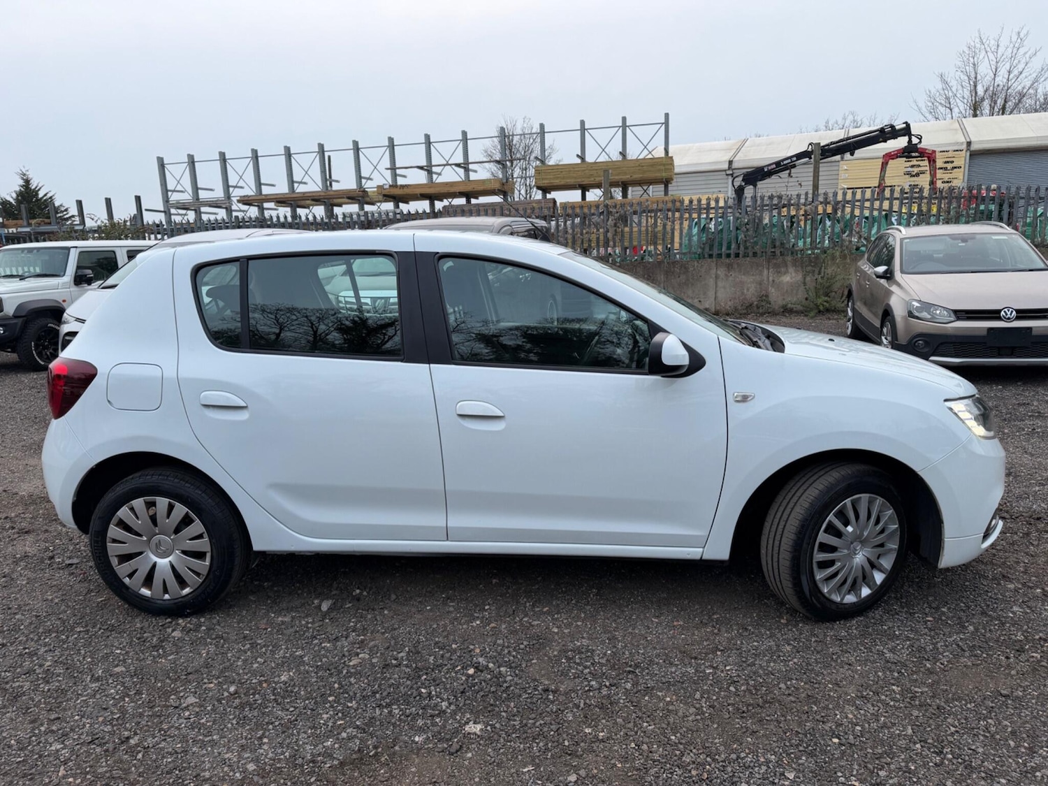Used Dacia Sandero for sale - 77994335: Photo 2