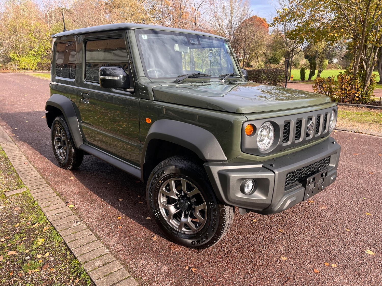 Used Suzuki Jimny for sale - 76562506: Photo 3