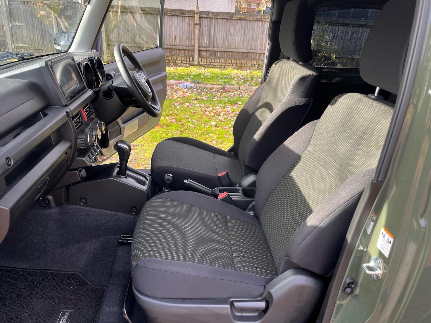 Used Suzuki Jimny for sale - 76562506: Photo 30