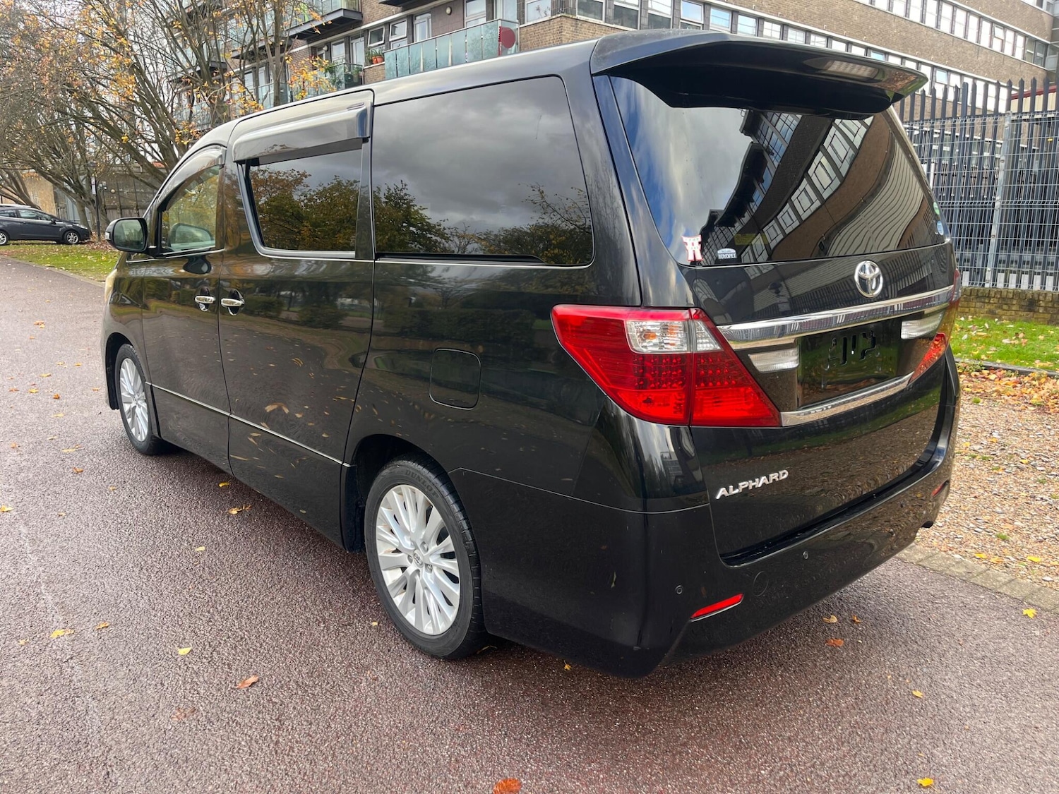 Used Toyota Alphard for sale - 76456981: Photo 13