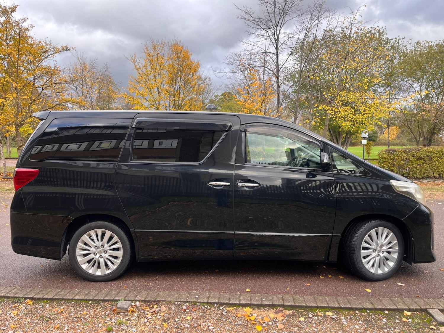 Used Toyota Alphard for sale - 76456981: Photo 18